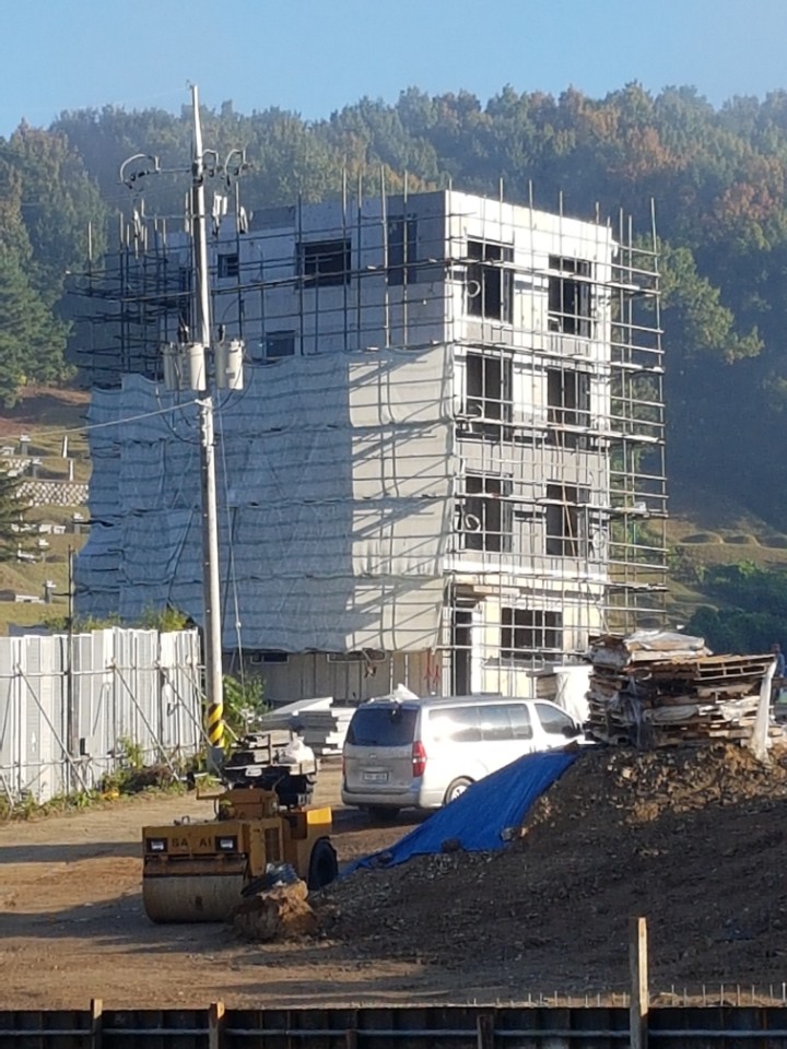 /user/t/totalhousing/editor/1810/755371def8b1da8c25d0e3aa28b6edf5_1540001320_7179.jpg 이미지크게보기