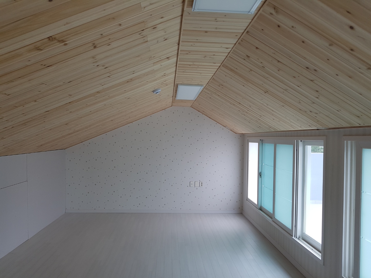 /user/t/totalhousing/editor/1905/d30aec4b7954c08b14c8398af3b63ca3_1558009330_5847.jpg 이미지크게보기