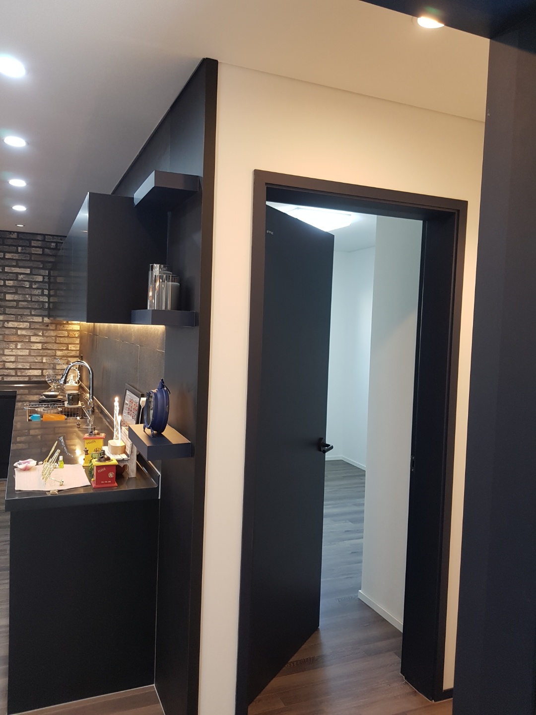 /user/t/totalhousing/editor/1910/035d92124a39d674c01591676cea1162_1571610067_4384.jpg 이미지크게보기