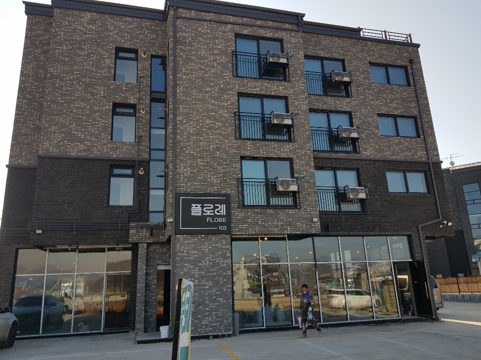 /user/t/totalhousing/editor/2102/1cd51eb9a75b13e3bcd6ce5c2f3edb09_1612919486_1898.jpg 이미지크게보기
