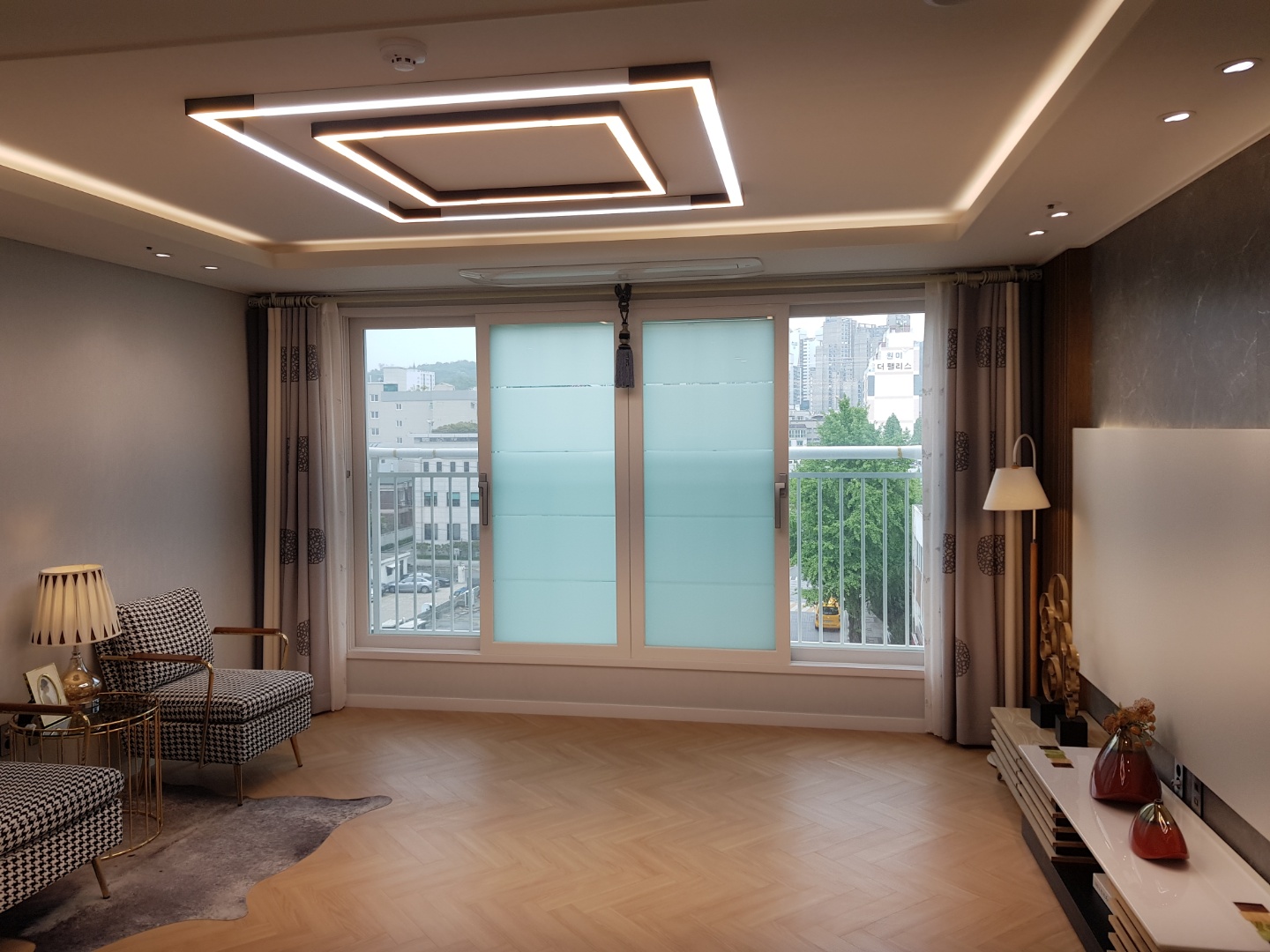 /user/t/totalhousing/editor/2105/646288ab44f3e33a02eca09779480bcb_1619842970_0302.jpg 이미지크게보기