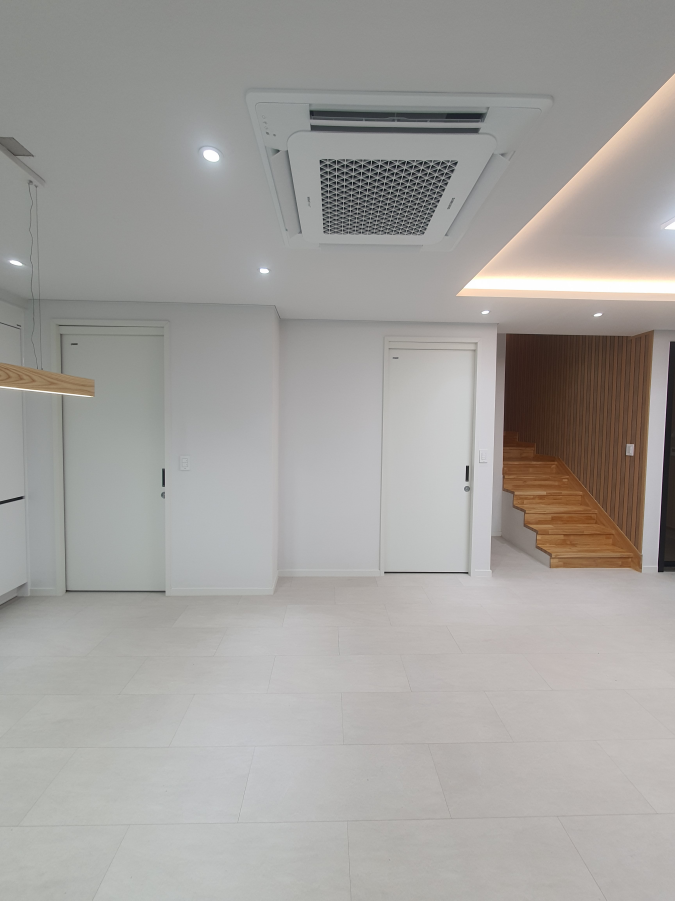 /user/t/totalhousing/editor/2203/77e1cf935de145f6082950695b19e233_1648028000_2227.png 이미지크게보기