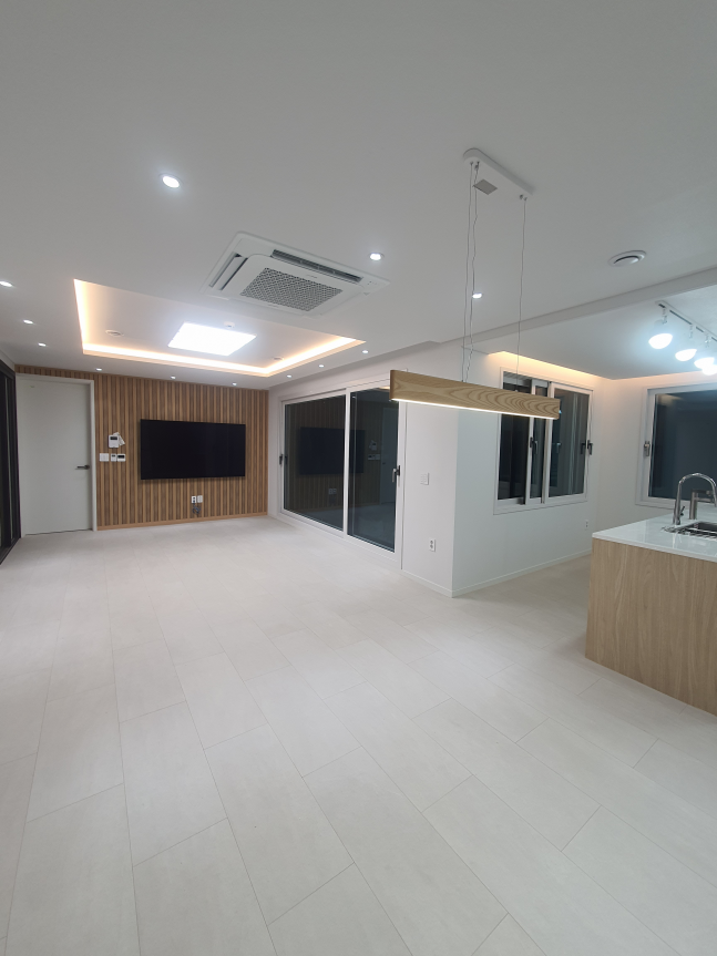 /user/t/totalhousing/editor/2203/77e1cf935de145f6082950695b19e233_1648028000_5305.png 이미지크게보기