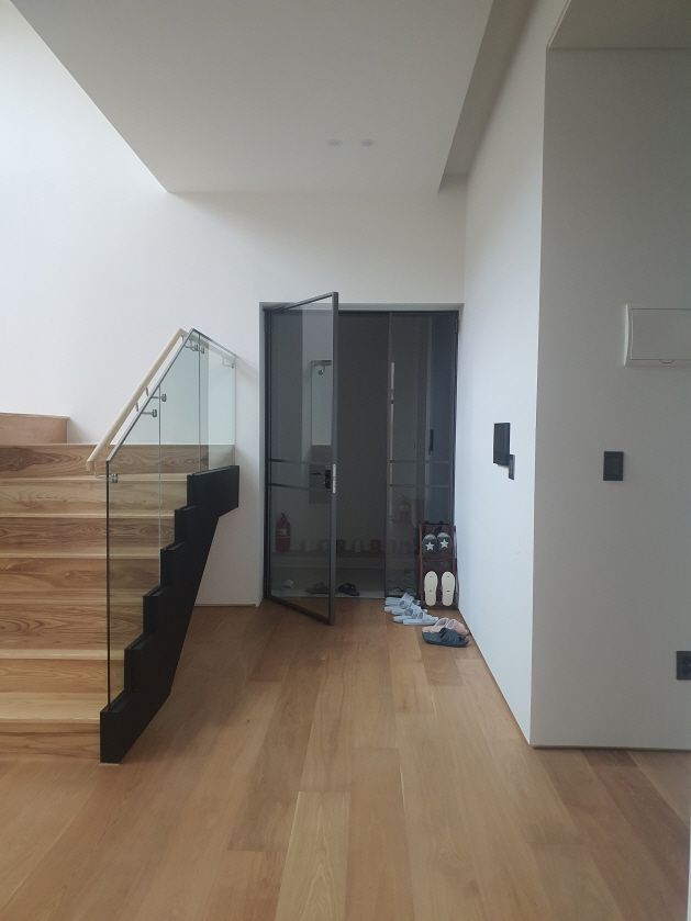 /user/t/totalhousing/editor/2204/c10dc496b043b50a3b669a46b69b55b6_1649203267_242.jpg 이미지크게보기