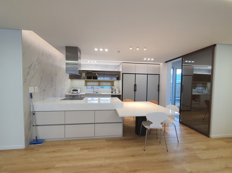 /user/t/totalhousing/editor/2206/af92c5522e67a22a8f60835a91fa0f9a_1655420000_6488.jpg 이미지크게보기