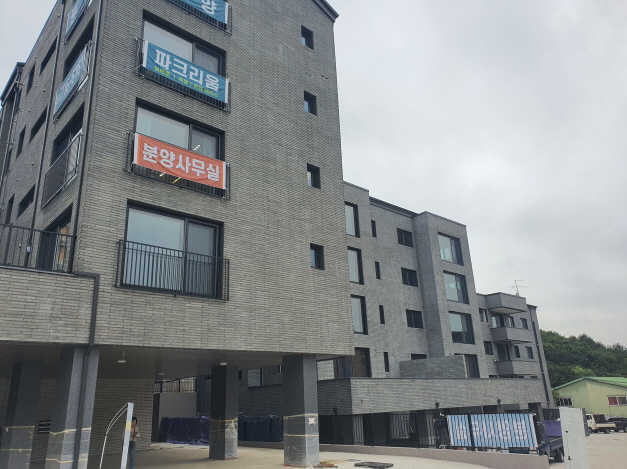 /user/t/totalhousing/editor/2208/14a5c2ae210be220db89d18df1c97b6a_1661475117_1616.jpg 이미지크게보기