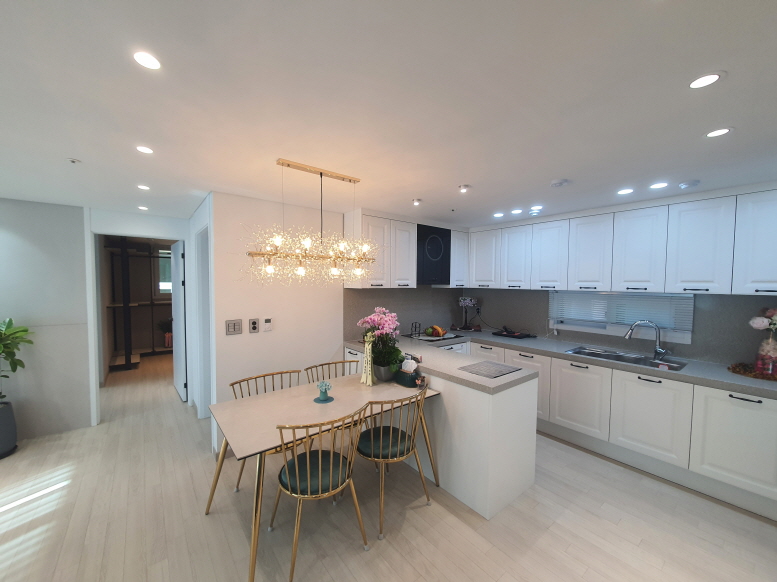 /user/t/totalhousing/editor/2211/11c9770ccc75abf79f4e7d2a3cbe758e_1668573898_1069.jpg 이미지크게보기