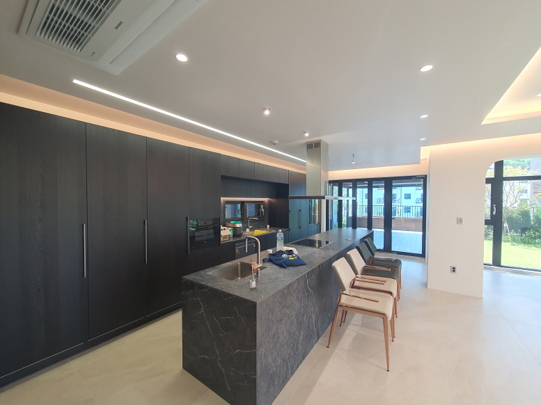 /user/t/totalhousing/editor/2305/62ba3f85695a08fc4c5d50e14effdb8f_1684485537_5135.jpg 이미지크게보기
